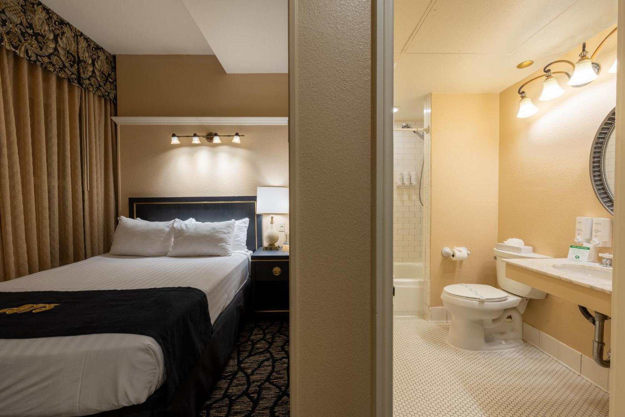 Gaslamp Plaza Suites ซานดิเอโก ภายนอก รูปภาพ