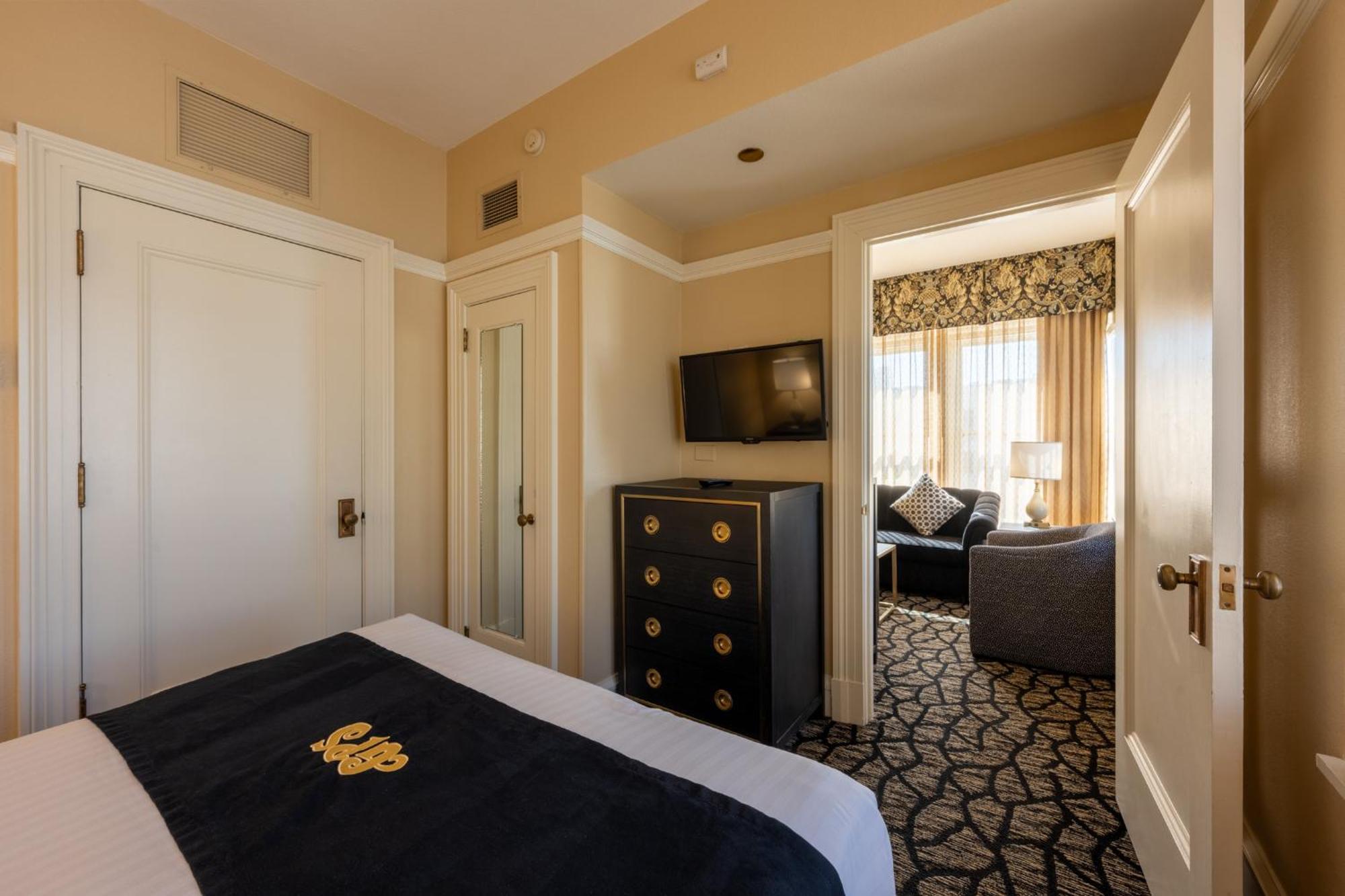 Gaslamp Plaza Suites ซานดิเอโก ภายนอก รูปภาพ